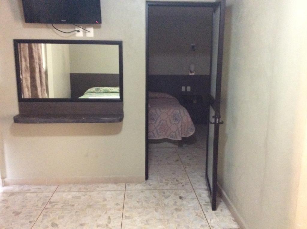 Hotel Juros Catemaco Szoba fotó