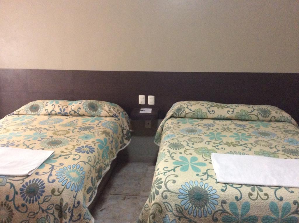 Hotel Juros Catemaco Szoba fotó